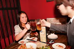 生ビールのシーズン到来！！ずっと気になってた可愛い同僚女子社員を理性吹っ飛び濃厚SEX 12人4時間 2の8番目のサンプル画像