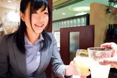 生ビールのシーズン到来！！ずっと気になってた可愛い同僚女子社員を理性吹っ飛び濃厚SEX 12人4時間 2の16番目のサンプル画像