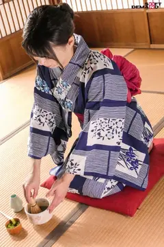 連続絶頂回数138回！ イキ3本番！ 性欲が強くて和を愛する人妻が汗だくになりながらイキまくる！！ 一ノ瀬綾乃 37歳のサムネイル画像