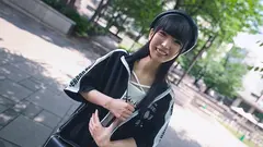 彼氏へのあてつけで浮気しにきた欲求不満学生。玩具も騎乗位もハジメテのぬるいSEXしかしたことのない無垢な美少女の極狭マ○コの膣奥まで貫く激エグピストンで昇天！中出しOKの言質とって寝取り種付け！の4番目のサンプル画像