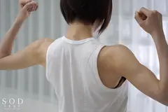 アクメで筋肉体操 七海ティナの13番目のサンプル画像