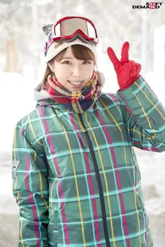 【マジックミラー号25周年記念作品】「カップル限定」マジックミラー号の中で、自慢の彼女を「寝とって」中出し！令和最強美女6名撮り下ろし+厳選した6名の総集編付き 8時間SPの12番目のサンプル画像