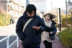 小型スーパーの親近感わくボーイッシュお姉さん隠れ巨乳がバレて半泣きメス堕ち中出し性交 入田真綾の5番目の作品シーン