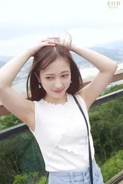 アーティスト兼AV女優 小湊よつ葉「旅の途中」のドキュメント。カラダの変化、今したい、あの頃したかったセックス もっと非日常的な事を… 妄想実現 念願のカーセックス、野外4P、地元デートハメ撮りの4番目のサンプル画像