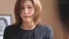 謝罪NTR 夫の罪を償う為に肉体を捧げた身代わり人妻 美乃すずめのサムネイル画像