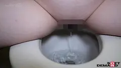 SOD女子社員 勝手にAVデビュー 絶対に声を出してはいけない空間でクリトリス集中刺激 制作部2年目 赤羽香澄の12番目のサンプル画像