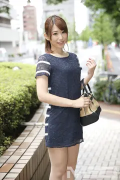 ｢童貞くんのセックスの練習相手になっていただけませんか！？｣ 街中で声を掛けた綺麗で心優しいOLさんが素股でセックス指南！のつもりがヌルっと入って赤面筆おろし！の6番目のサンプル画像