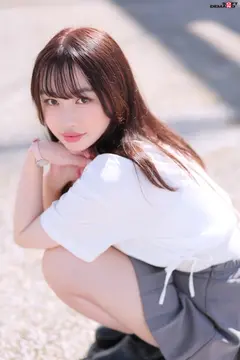 【初撮り】福祉を学ぶ現役女子大3年生 切れ長の瞳と色白美肌のほどよい肉付きDカップ美女 経験人数は少なめだけど元カレとソフトSMの経験ありでバックが好きな自称ドMちゃん ちあき・21 歳のサムネイル画像