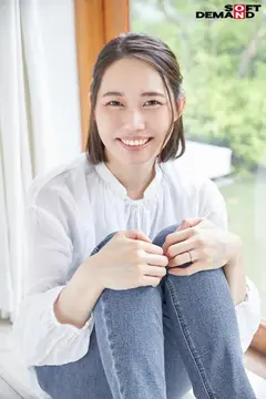 旦那には絶対ナイショの性癖。古都・京都から来たはんなりドM奥さん 三池小春 34歳 AV DEBUTのサムネイル画像