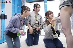 SOD女子社員 まだ撮影現場に行ったことない制作部新卒ちゃん3人のマジックミラー号逆ナンパ研修！ 男性器サイズ調査の為、恥ずかしながらち●ぽ測定！勃起が収まらなくて困っている男性を放っておけず、 あの手この手で全員発射させちゃいました 合計8発射！の5番目のサンプル画像