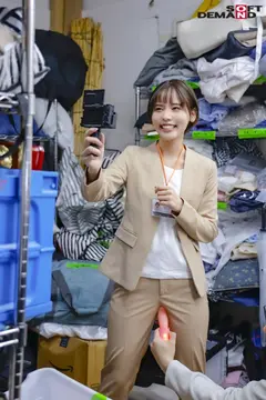 おもちゃ開発で大絶頂ドキュメント！ 女性用アダルトグッズの研究で実際に試して気持ち良さを追求するうち気づけば何度もイっちゃってました…！ ショートカットが可愛らしいグッズ事業部 入社2年目柴崎はるのサムネイル画像