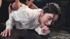 YDH ヤっちゃダメな場所でハメる！ SODstar 本庄鈴に一カ月密着！日常の隙間にチ○ポ突撃 声を我慢できずにイキまくりスペシャルの11番目のサンプル画像