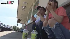 【史上初】こんなAV無かった！！蓮実クレアがアメリカ合衆国コ◯ラド州○ッキー山脈で3億円の財宝を探しに行く企画の16番目のサンプル画像