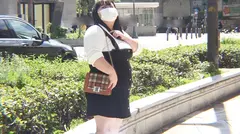ポチャの逸材を求めて大阪へ。天然ぽっちゃり処女お嬢様 ちはるのサムネイル画像