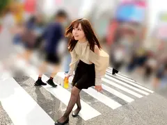 素人美少女とリモコンバイブお散歩 11 -黒パンストキャリアウーマン編- 「もう我慢できません…//」人ごみの中、黒パンスト美脚ガクブル震わせイキまくってしまうOLたち！人生初の羞恥プレイでまさかのエロスイッチオン！車移動中も大胆カーオナニー！最後はホテルで心行くまで生セックス！のサムネイル画像