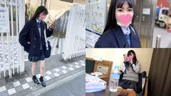 激レア【個人撮影】パイパンちっぱいの桃色パンツちゃん_帰国子女のバレーボール部③との割り切り映像のサムネイル画像