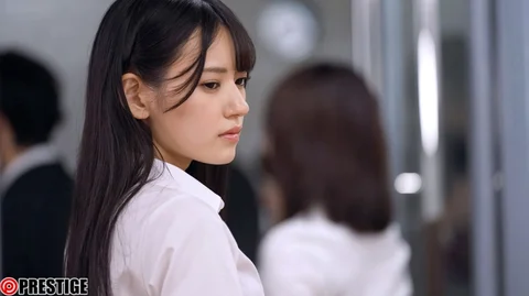 逆NTR 男を狂わせる後輩に何度も迫られ続ける究極の社内不倫。 八掛うみ【MGSだけのおまけ映像付き+15分】のサムネイル画像