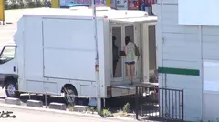 マジックミラー号 出演交渉336時間！アイドル級に可愛い現役女子大生を地元でAVデビューさせます！仙台編の14番目のサンプル画像