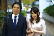 身近な人とエッチなことをしてもらえませんか？ 謝礼で友達同士や職場の人妻さんと気まずさ満載ガチセックス 4時間SPの12番目のサンプル画像
