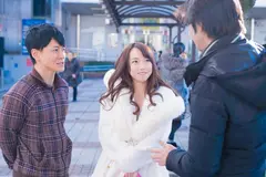 熊谷市に遠征して駅前ナンパ！色白でゆるふわな巻き髪の工場勤務美少女ユキちゃん20歳。大きめのお尻&細いウエストでバックの付き心地が最高。股関節が柔らかいからM字開脚の騎乗位もグー！髪の毛を振り乱してイク美少女ってはっきり言ってエロい！のサムネイル画像