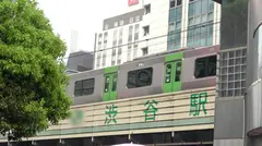 マジ軟派、初撮。 1942 アコギ1本で魅せる学生をナンパ！音楽と同じくらい好きなSEXにマン汁ダラダラ極小マ●コに容赦なく連続ピストン！歌ってる時よりも大きな声で喘ぎ散らす！のサムネイル画像