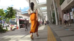 マジ軟派、初撮。 1873 【長身だけど控えめな】吉祥寺で見つけた身長173cm美少女！2年くらい彼氏がいない彼女はもっぱらオナニーで性欲解消中のようだが…？手マンで盛大に潮吹き！極太男根でエンドレス半ベソ快感状態！のサムネイル画像