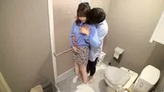 百戦錬磨のナンパ師のヤリ部屋で、連れ込みSEX隠し撮り 161 滑らかな色白ボディが魅力の美女をお持ち帰り♪ゆっくりピストンで突き上げれば腰をビクビクと跳ねさせ喘ぎまくる！のサムネイル画像