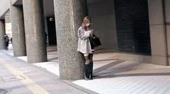 【期待MAXの谷間】【現役RQ】爆乳お姉さんにお越し頂きました！現役レースクイーンの彼女の応募理由が『今よりセクシーになるためw』自身の魅力アップには何がいいか？考えた結果が「セックスで美しさや自身の魅力が上がる」と導き出した！？【Hカップ】【美ボディ】自慢のHカップはまさに脅威！揉んで良し！挟んで良し！揺れて良し！！旗を振らずに腰を振るwグラマラスボディが絶頂イキまくり！レースの如く熱くハイスピード溢れるSEX見逃すな！のサムネイル画像