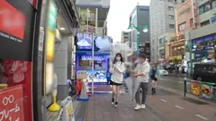 マジ軟派、初撮。 1837 彼氏と険悪ムードの女子大生をナンパ！ホテルの窓辺でSEXしたら興奮して潮吹き！そしてイキまくり！無邪気にHを楽しむユルさがエロかわいい！！のサムネイル画像