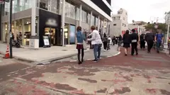 マジ軟派、初撮。 1316 原宿で買い物中の純朴系雑貨屋女子を謝礼で釣ってゲット。AV撮影に乗り気じゃなかったけど、電マでオナニーしていたら気持ち良くなってきて…のサムネイル画像