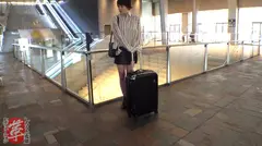 【互いにイキたいスケベ娘】えりかちゃんに革命を。大人しめな島娘さんが登場!超絶美巨乳モミモミ天国!パイパンマ●コをバイブ電マでぐりぐりッ!互いにイキ合える「愛のカタチ探してる♪」【しろうと変態革命20人目】のサムネイル画像