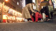 マジ軟派、初撮。 1782 男優のエロテクに思わず興味が湧いてしまうムッツリ素人娘！押しに弱い性格ゆえについつい体を許してしまう！色白でほど良いむっちり感！Tバック映えが素晴らしい美尻がエロい！！のサムネイル画像