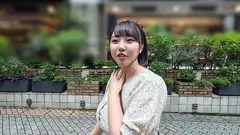 素人JD【限定】はるちゃん21歳 歩いているだけでバインバインに揺れまくりな超ド迫力ボディJD！！重量感たっぷりな爆乳&爆尻を堪能しながら中出しSEX！！のサムネイル画像