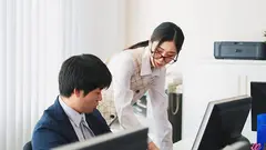 「これは経費で落ちません！」いつも地味で生真面目で領収書を突っ返してくる経理部のOLがデリヘル嬢で痴女だった。小松さん編【配信限定】のサムネイル画像