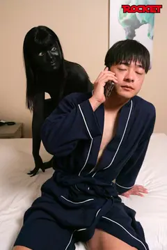 ROCKET17周年記念ユーザーリクエスト祭り 絵画や銅像 『背景』になりすましたボディぺイント痴女に襲われるホテル 友田彩也香 わか菜ほの 海野いくらの5番目の作品シーン