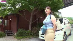 童貞大学生とコテージに一泊 筆おろしSEXから朝までヤりまくる巨尻妻 りおなさんのサムネイル画像