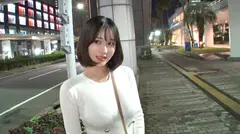 マジ軟派、初撮。 2151 【カメラを打ち抜くナイアガラ潮吹き！】S○C？！T○B？！大手クリニックで一番かわいい24歳美容外科受付嬢！Hカップの爆乳と絶景巨尻！天然グラマラスボディで男を悩殺する生粋のヤリマンが即潮→即尺→即イキ！『○○だけでイケる！』『精子は飲む物』と本音激白。止めどなく溢れた潮が大海原を作りナンパの航海へ面舵いっぱい！のサムネイル画像