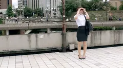 【勤務中にAV出演】23歳【無類のドM娘】しゅうかちゃん参上！AVを週に4.5本鑑賞している彼女の応募理由は『おもちゃにされたくて…♪』とにかく【ド変態】いきなりオナ見せしマン汁ドバドバ状態！『仕事サボって最高です…♪』不動産会社に勤める変態会社員のSEX見逃すな！のサムネイル画像