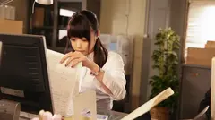 絶対的鉄板シチュエーション 男の妄想、完全再現！ Situation.1 『後輩OLと二人きりで残業！ふとしたハプニングでオッパイに触れてしまったら、「先輩なら嫌じゃないですよ？」って…』 凰かなめのサムネイル画像