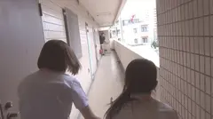 SOD女子社員 奥様にバレないでね！既婚者ユーザー様と家中でこっそり汗だくSEX ～普段、家でAVが見れない妻帯者ユーザー様のご自宅にお邪魔しました！～のサムネイル画像