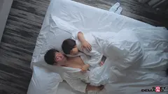 初中出し 会社終わりにホテルで朝までずっとマ●コに精子入れっぱなし… グッズ事業部 入社2年目 柴崎はるの16番目のサンプル画像