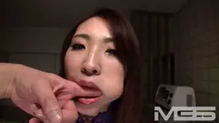 揉みたい若妻 潮絢那のサムネイル画像