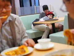 サイレント 声の出せない状況で...、誰にもバレないように射精させてくる小悪魔密着囁きお姉さん。 唯井まひろの8番目のサンプル画像