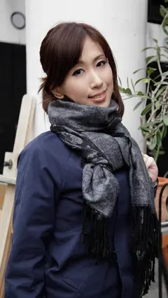 【清楚で品良くセレブな人妻たち】 ナンパ中出し ラグジュアリーエロス 12人4時間SP2のサムネイル画像