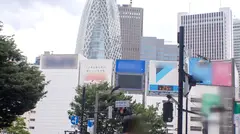 マジ軟派、初撮。 1678 新宿に画材を買いに来た美巨乳JD！美大生が地味だと誰が決めた！ムッチリ美BODYで敏感で潮吹き体質！激しい汗だくSEXに満面の笑み♪のサムネイル画像