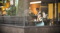 マジ軟派、初撮。 2081 【剛毛×剛乳】今！まさに今が食べごろのHカップ！！陰キャかと思ったらまさかの淫キャだった！急に爆裂痴女モードに突入！唾ダラダラ淫語フェラにパイ圧MAXパイズリ！豪華痴女フルコースを味わった後は、Hカップ激揺れの激ピスで立場逆転SEX！陰キャオタク女子に沼る！のサムネイル画像