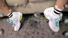 【超美巨乳大学生】22歳【強烈エロBODY】りかちゃん参上！最近ヤリ逃げされた彼女の応募理由は『お金とカラダがピンチなんです…』性欲強過ぎ女子大生！御立腹な気持ちはエッチで【全部水に流す】決意！【すんげぇ潮吹き&ガッツキ騎乗位】は必見！ヤリ逃げされた女子大生のSEX見逃すな！の7番目のサンプル画像