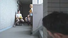 暑いからノーパンノーブラ パンストで過ごす近所のお姉さんの剛毛マン毛が見えちゃった！？エロ過ぎるパンストまん毛にムラムラしていたらスケベなお姉さんの方から誘惑してくれました！！の4番目のサンプル画像