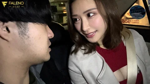 「お外で勃起して恥ずかしくないの？」彼女持ちのM男クンを寸止め焦らしデートの限界ギリギリで即ホテルに連れ込み何度も射精させる痴女上司 藤井蘭々のサムネイル画像