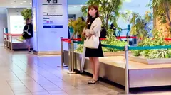 【スケベ指数1000%！！】ガチガチチ●ポに大興奮のラウンジ嬢ギャル！！ノリノリで腰を打ちつけるスパイダー騎乗位で精子搾り取られちゃったｗｗｗのサムネイル画像